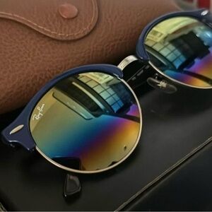 Ray-Ban Clubround sunglasses